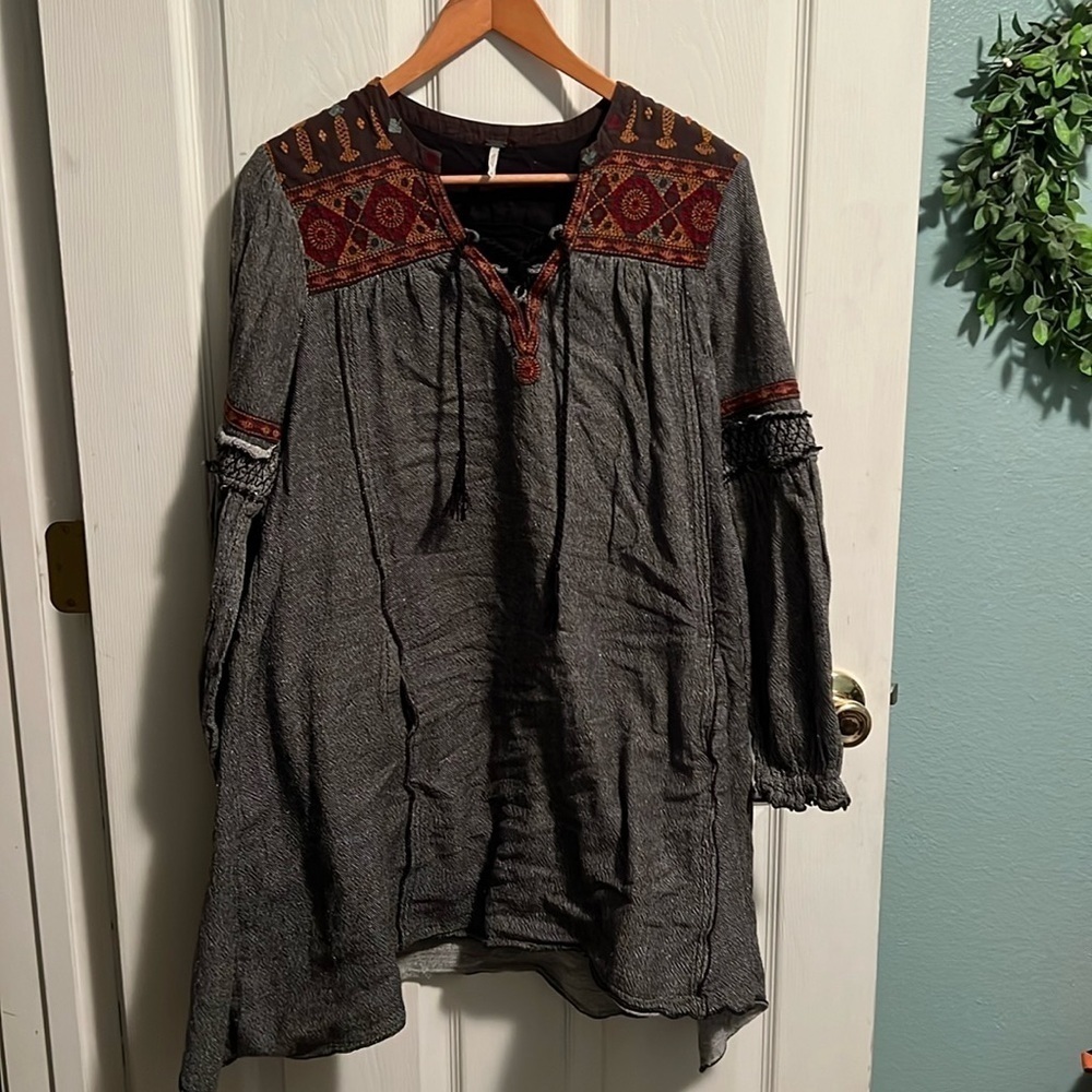 Free People S hippie boho embroidered tunic dress tassels ties long sleeve gray - Picture 3 of 9
